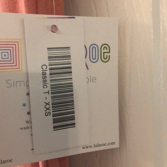 Classic T by LuLaRoe - Picture 3 of 3
